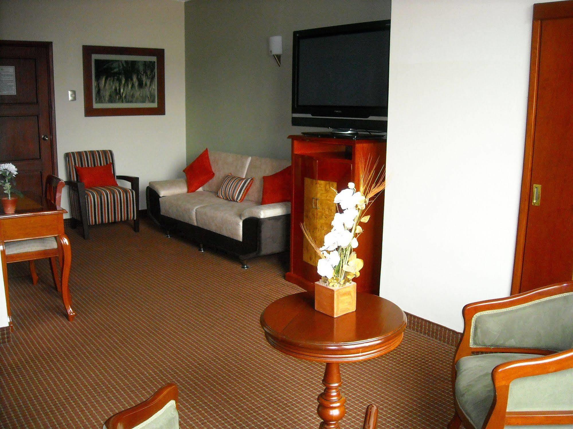 Hotel Continental Lima Exterior photo